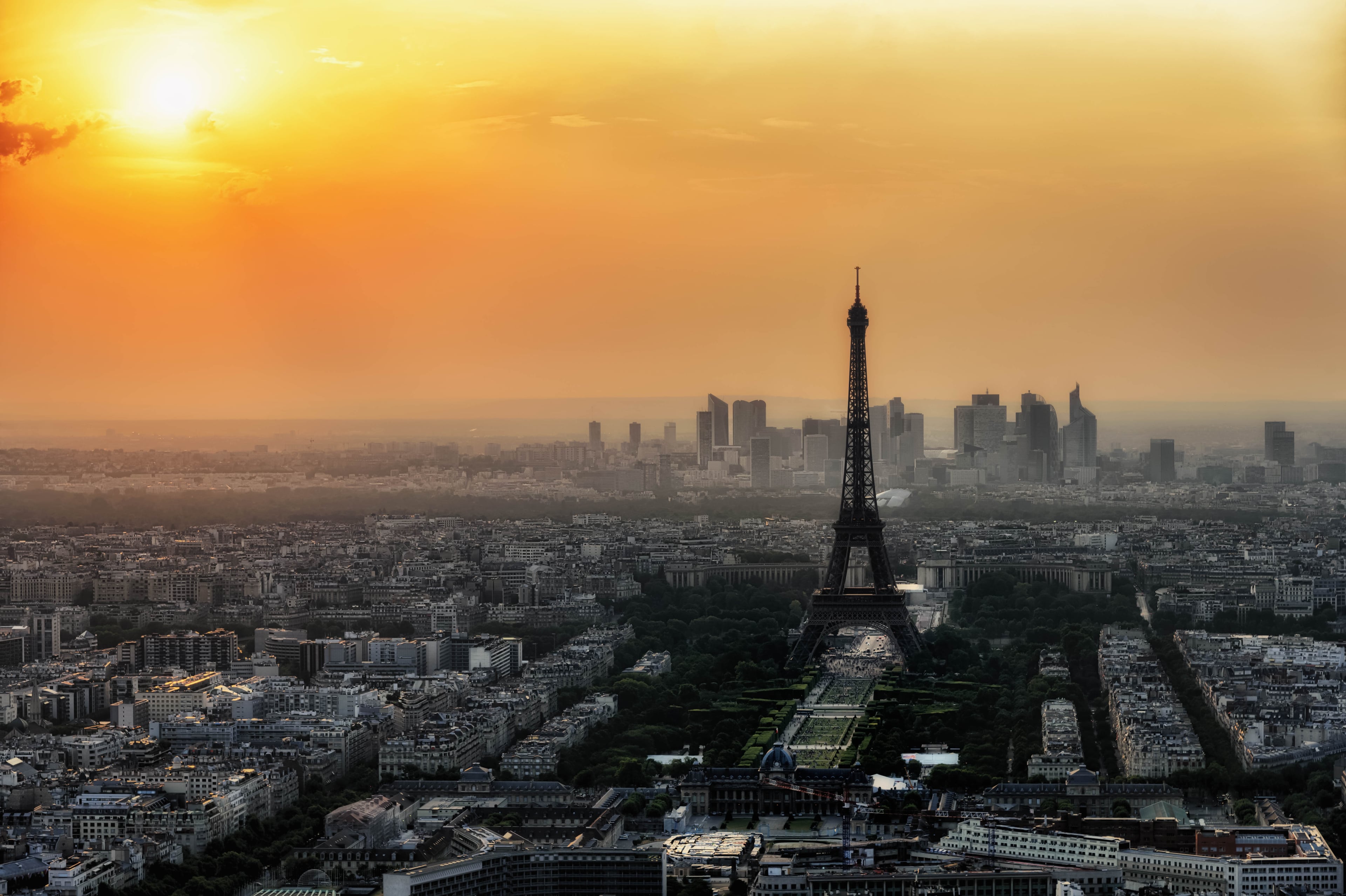 Paris skyline from the observation deck of the Montparnasse tower, July 2015. Wikimedia Commons